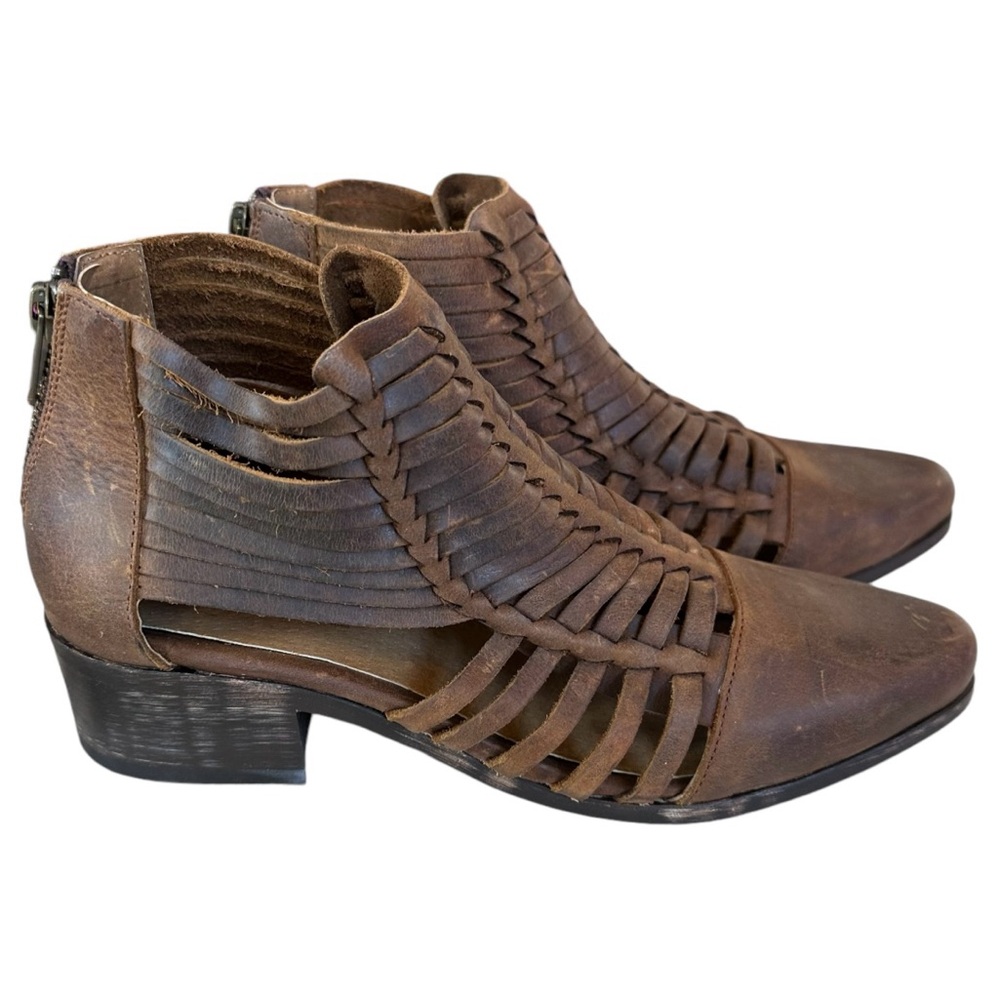 NEW Sbicca Vintage Collection Brown Leather Ankle Boots